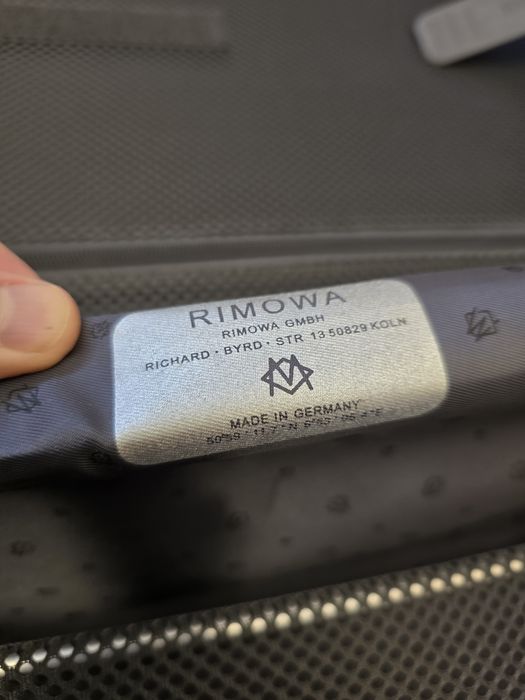 Чемоданы из алюминия RIMOWA
