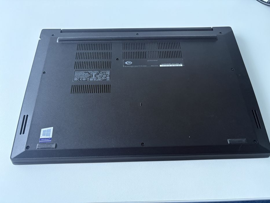 Продавам Лаптоп Lenovo ThinkPad E580