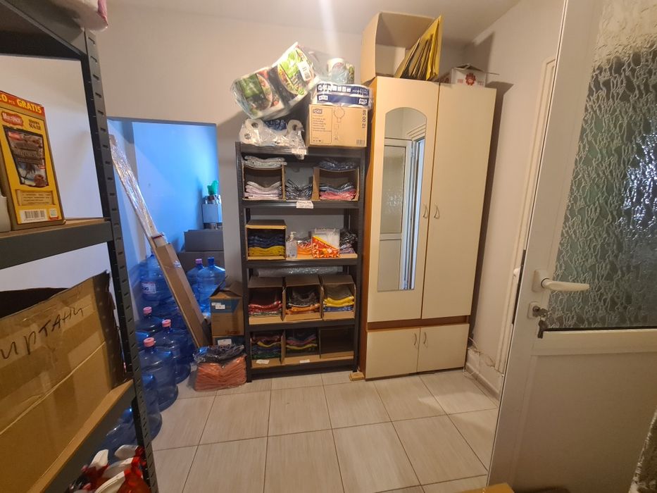 Дава се под наем Склад в Пловдив, Кършияка - 70 кв.м за 306 € - Снимка #3