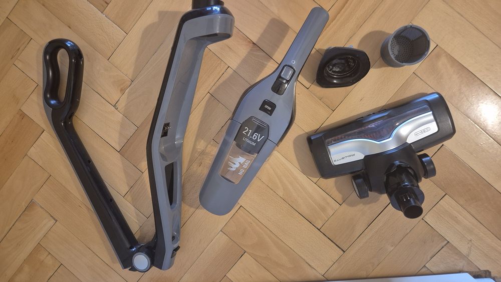 Безкабелна прахосмукачка Rowenta
Серия: Dual Force 2-in-