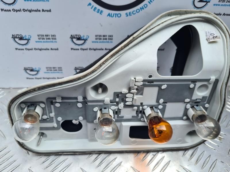 Soclu stop stanga placa becuri Opel Astra H