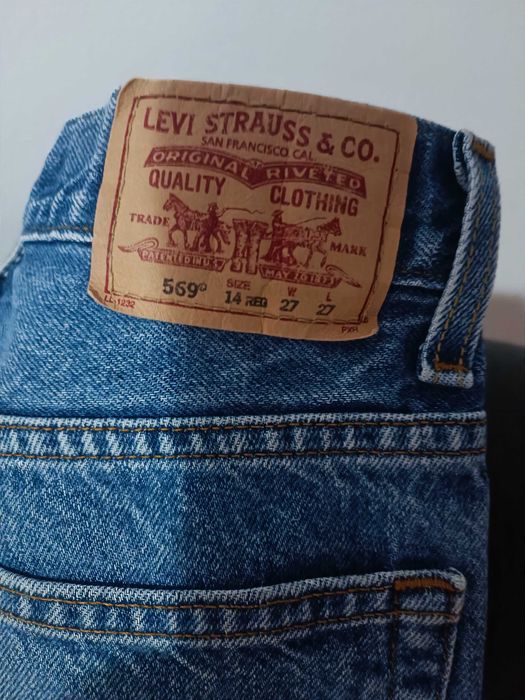 Дънки Lives като нови