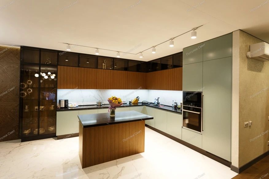 Натяжные потолки