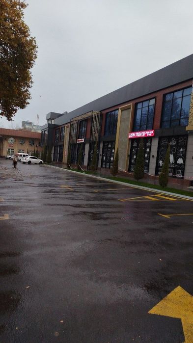 Arenda 185 kvadrat joy yo'l yuzasida