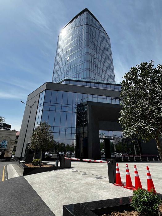 ЭКСКЛЮЗИВНЫЙ ОФИС 925 м² В БЦ KAYAN – 10 этаж, панорама на город