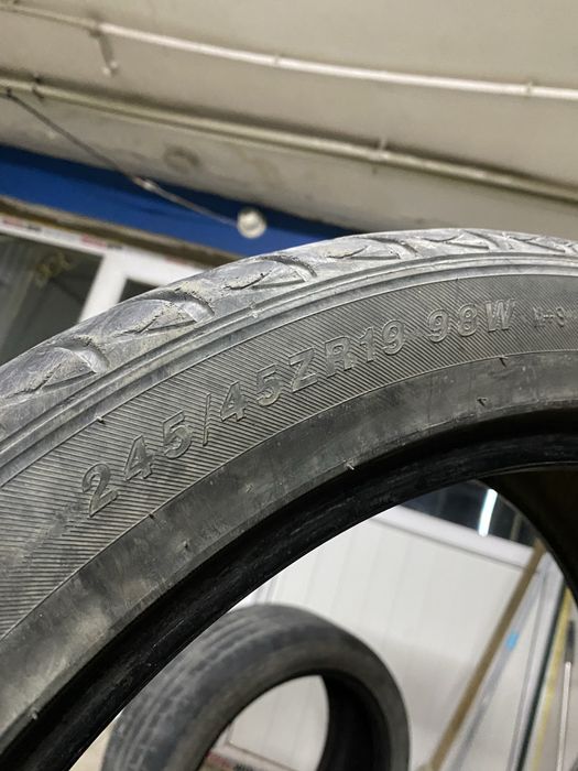245/45/19 европиский балон буу