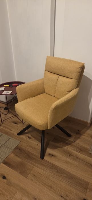 Scaun, fotoliu rotativ