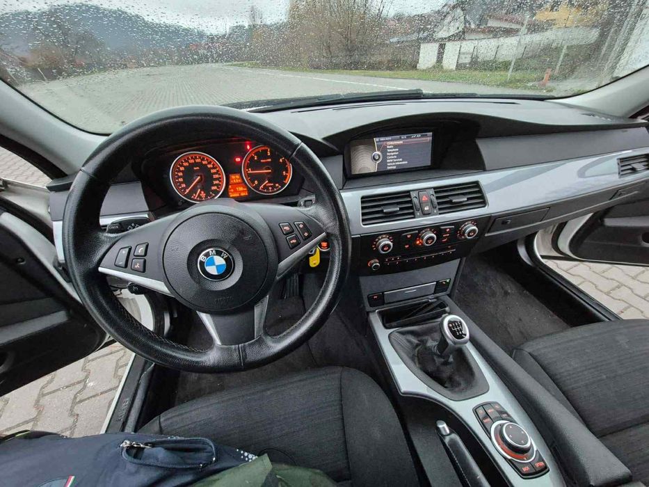BMW seria 5 E61 an fabricatie 2010