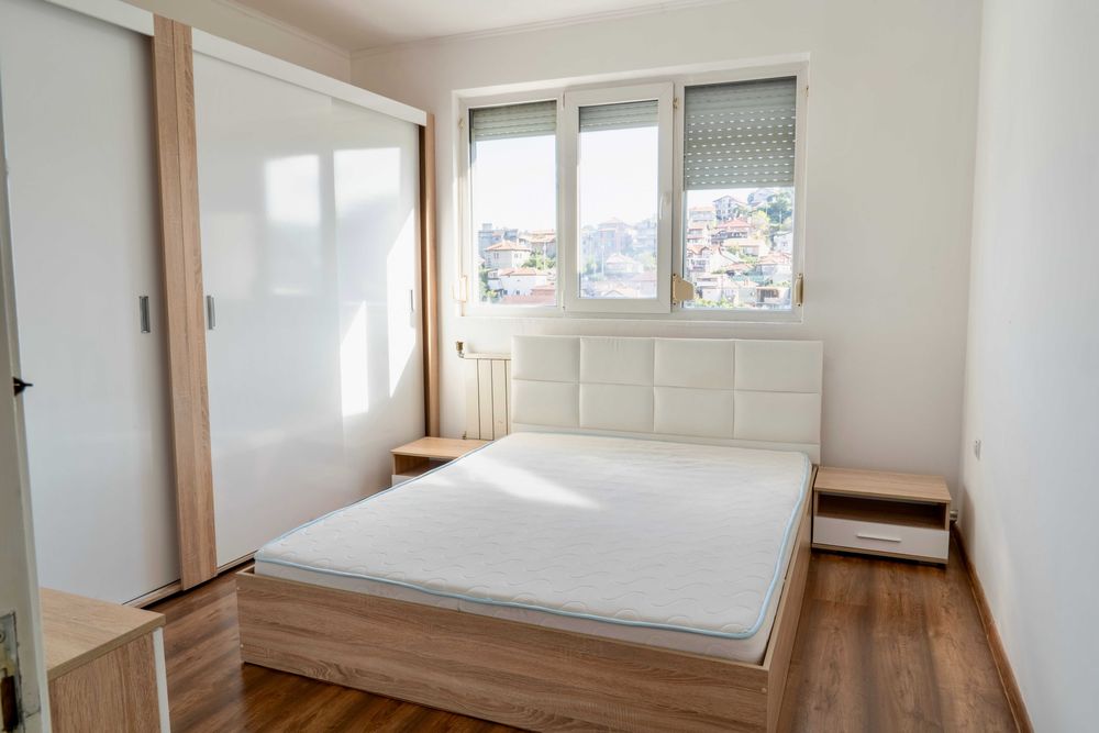 Дава се под наем Четиристаен апартамент в Варна, Аспарухово - 90 кв.м за 510 € - Снимка #2