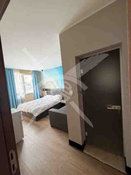 Продава се Тристаен апартамент в к.к. Слънчев бряг - 85 кв.м за 870 €/кв.м - Снимка #2