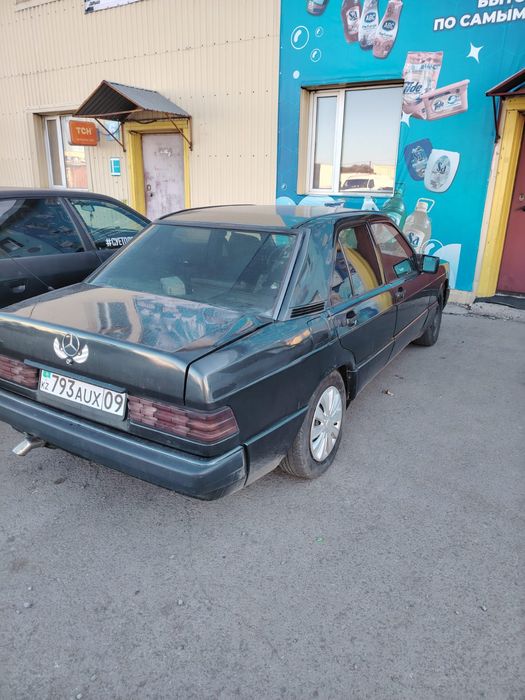 Продам срочно машину