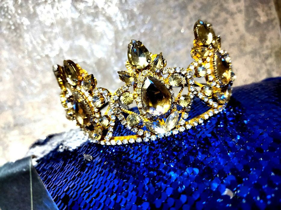 Корона+серьги! Для прекрасных дам!