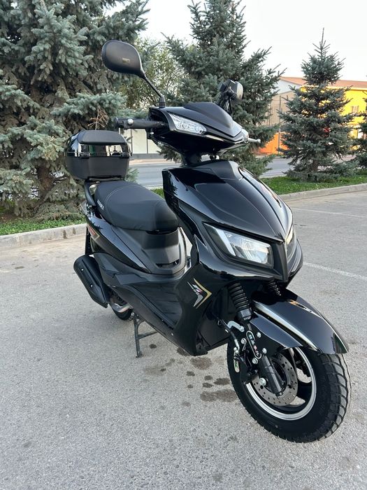 Продам Мопед М 8