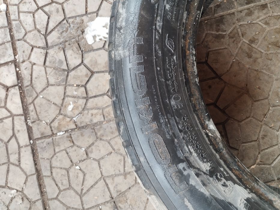 Продам резину 205/60/16