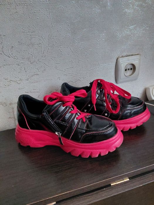 Обувь для девочки