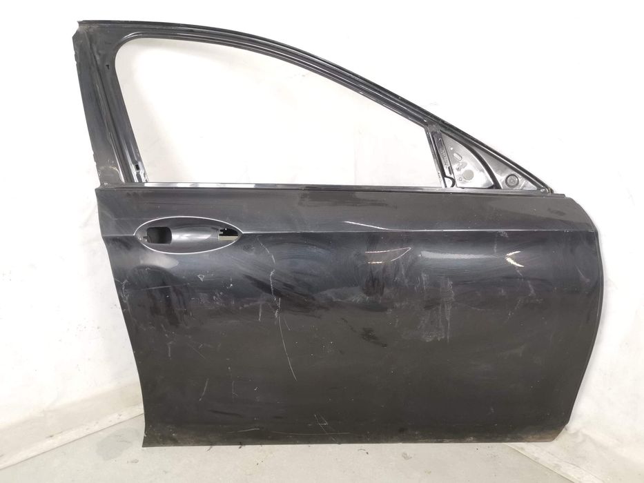 Mercedes-Benz Е-Клас / Mercedes-Benz E-Class [ - ] Оригинална повреден