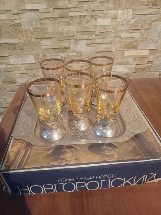 Продам коньячный набор.