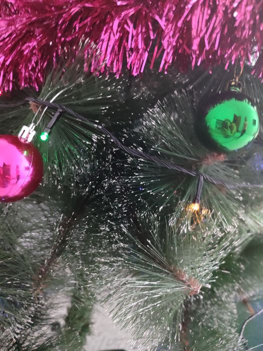 Продам ёлку 150см.