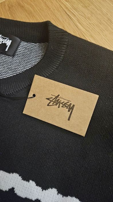 Pulover Stussy nou