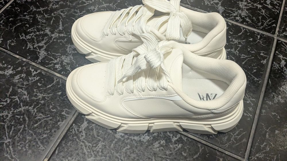 Мъжки спортни обувки