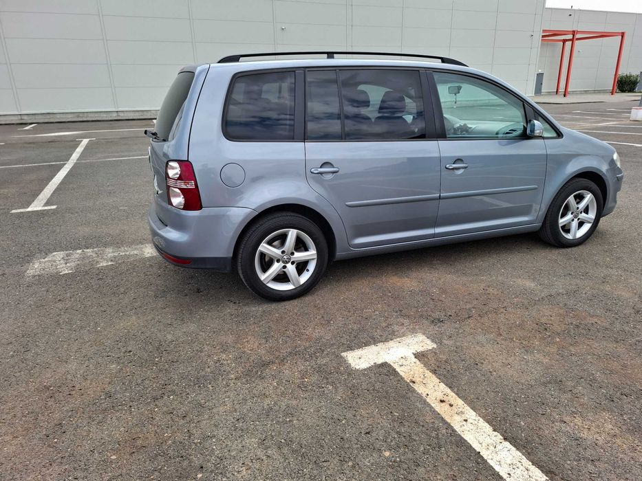 VW Touran 1.6 MPI Benzina