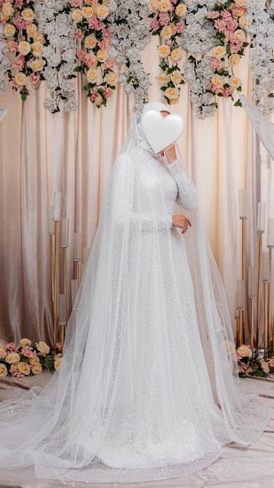 Скромное свадебное платье