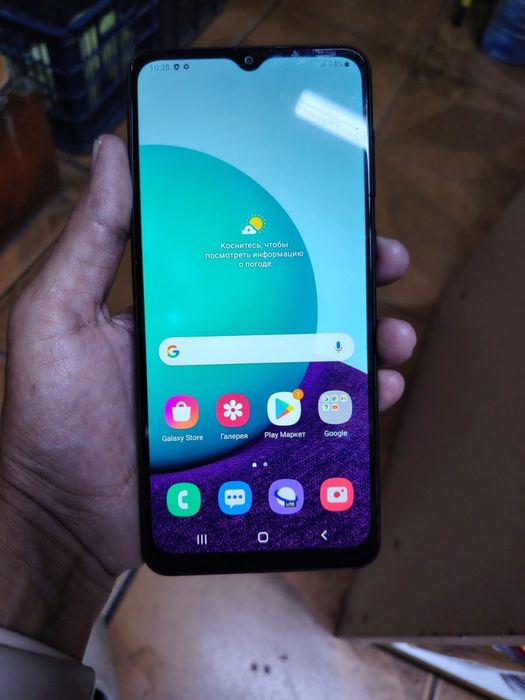 Продается телефон