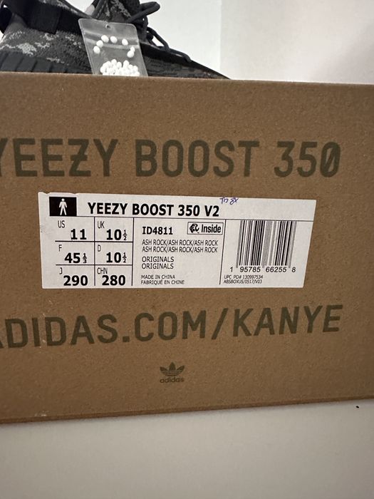 Adidas Yeezy v2 Dark Salt marimea 45 si 41