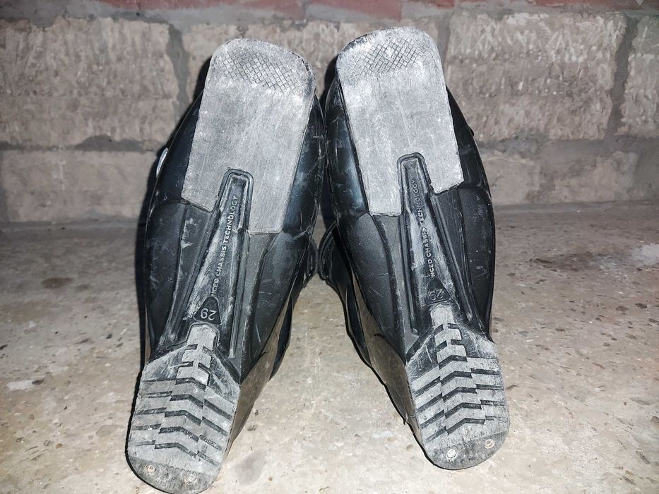 Ски и ски обувки