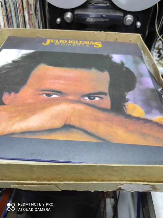 Винил в Алматы ,пластинки,CD ,диски