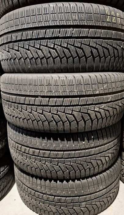 225 40 18 anvelope iarna vw bmw soda seat kia Hyundai Nissan Audi