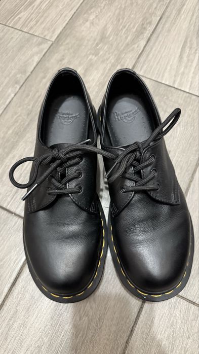 Оригинални дамски кожени обувки Dr.Martens