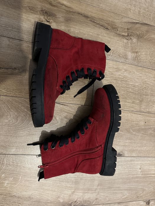 Ghete rosii imblanite