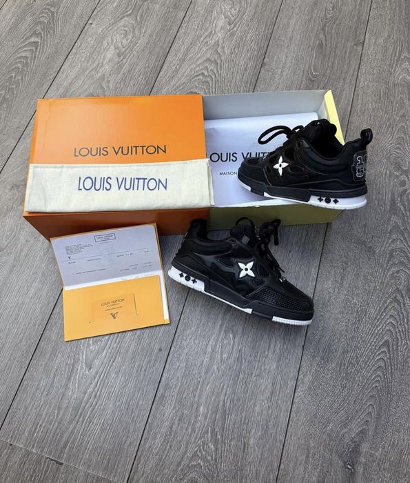 Мъжки сникърси LV