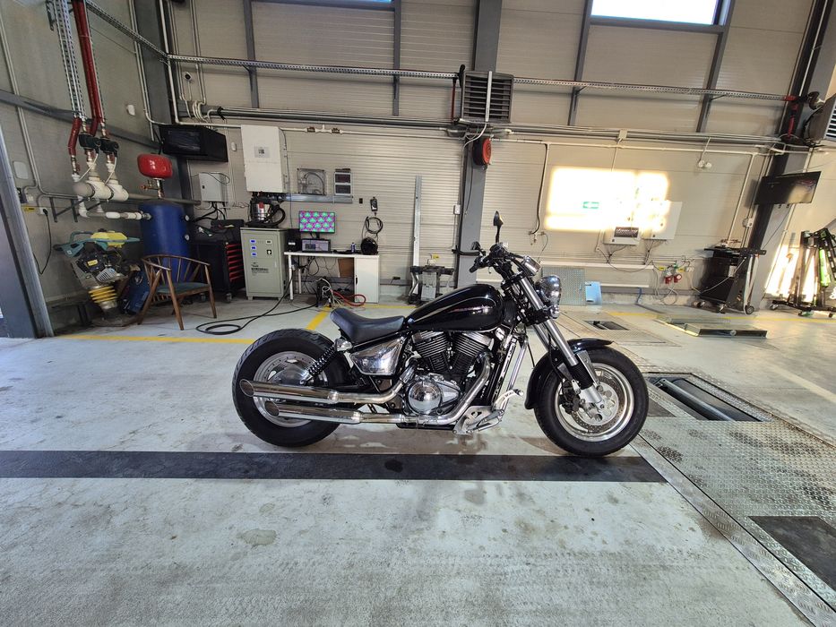 Bobber Suzuki marauder vz800