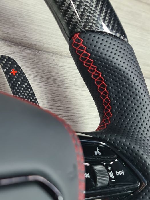 Oferta-Volan-Tesit-Carbon-RS-Look-Audi-A4-A5-A6-A7-Q3-Q5-Q7-Retrofit-Nou