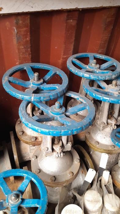 Задвижки стальные ду 100-150