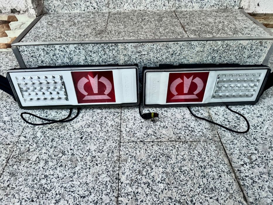 Vând lămpi full led hella originale krone