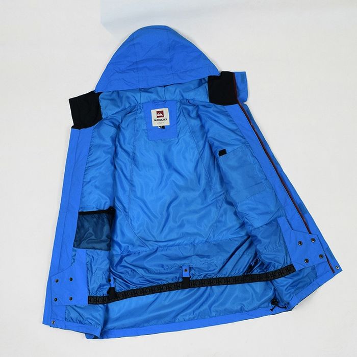 Quiksilver (Австралия) - мембранная куртка для снежных видов спорта