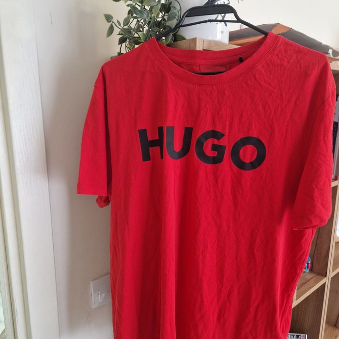Мъжка тениска HUGO BOSS  размер М