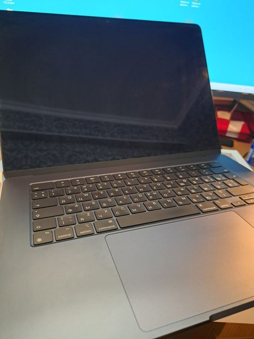 Продам макбук. Продам