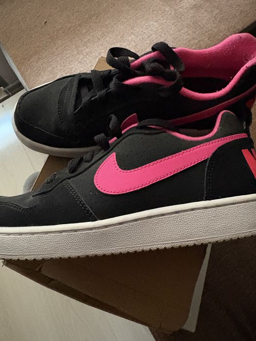 Nike 35 размер