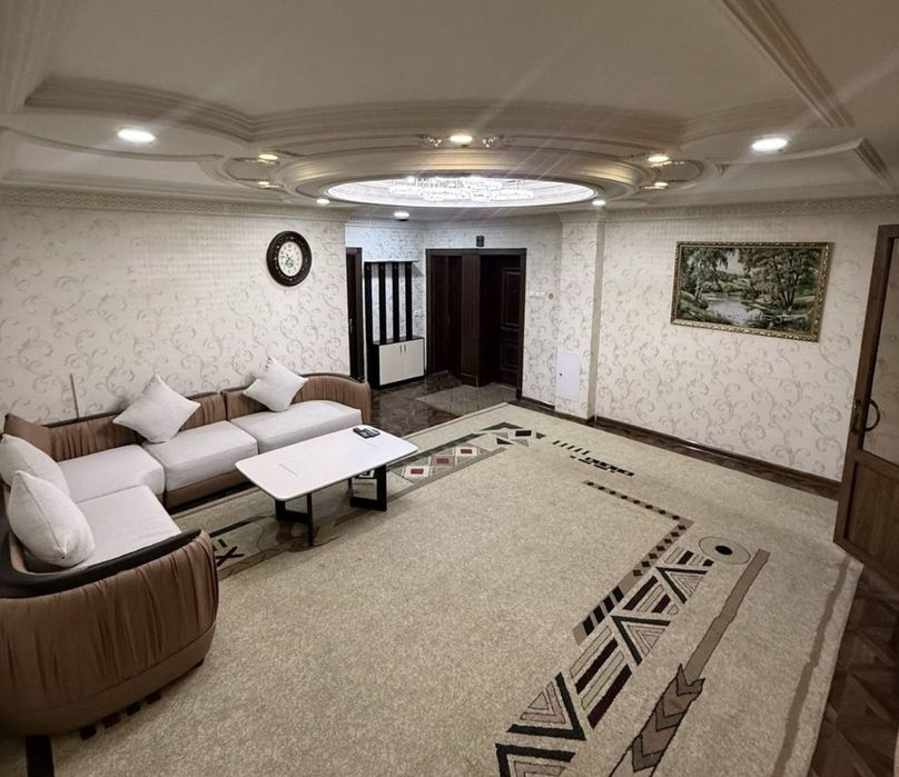 Срочно Продаётся Ракат 3/1/4 с мебелью техникой ремонт средний !