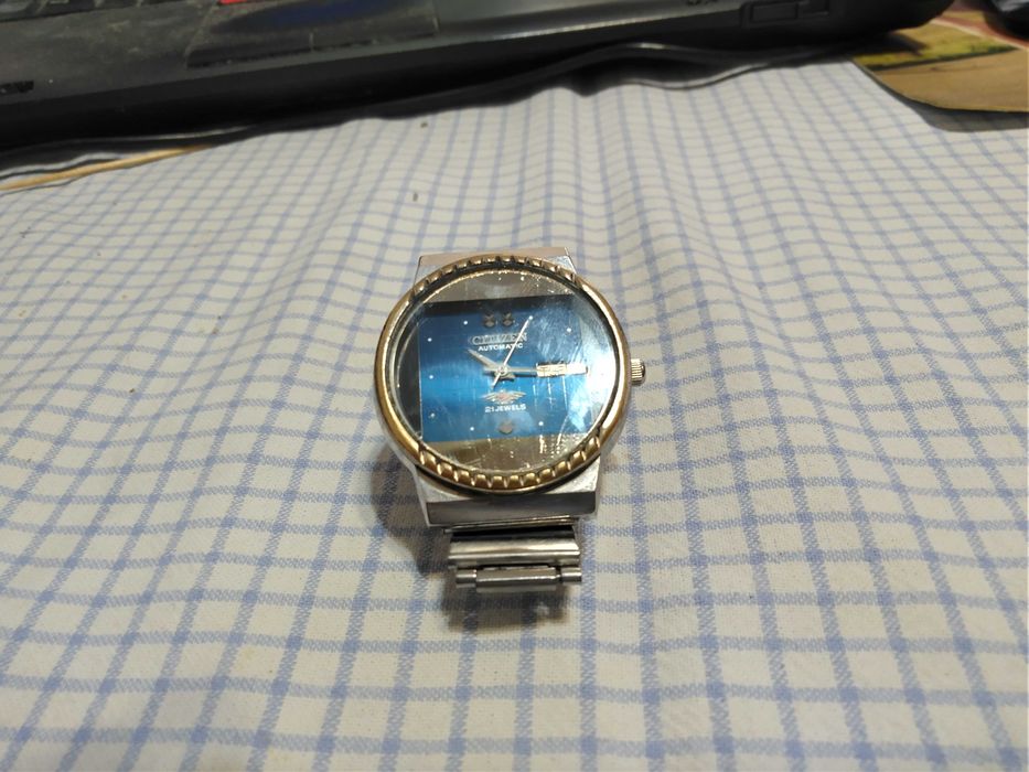 Механичен автоматичен часовник Ситзен
