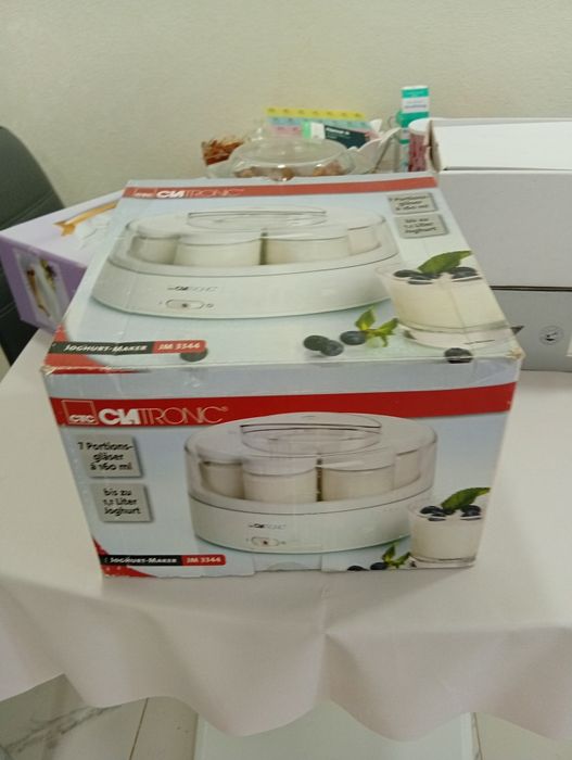 Йогуртница CLATRONIC