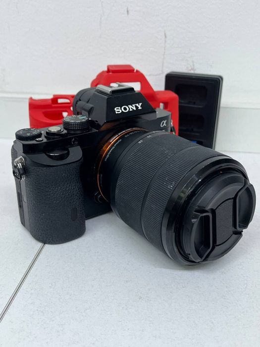 Фотоаппарат Sony А7 Объектив: FE 3.5–5.6 / 28–70 "тех ломбард"