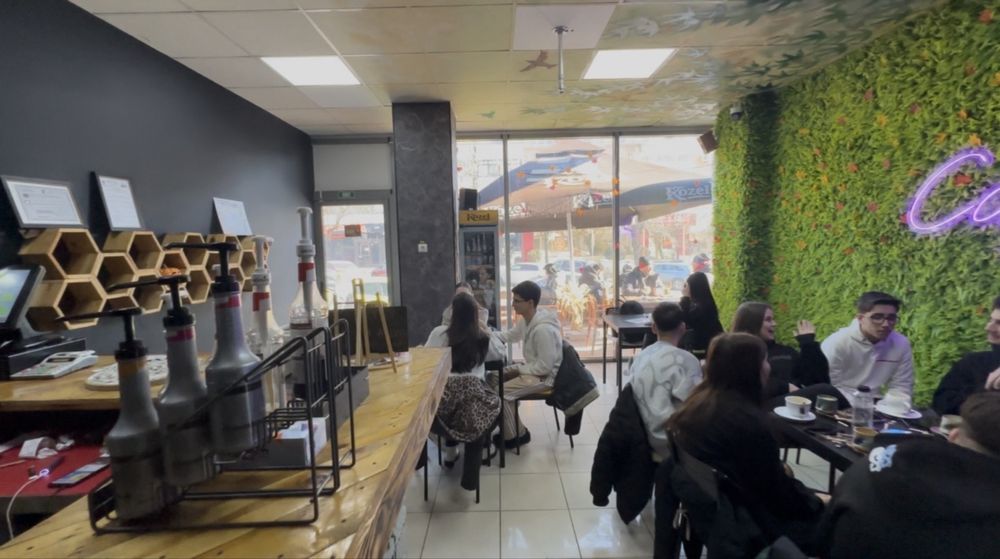 Afacere la cheie: Cafenea + Fornetti / Valea Rosie