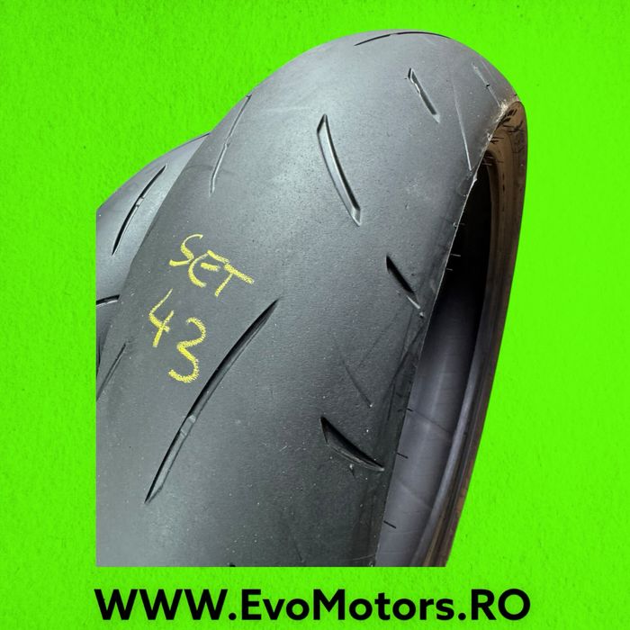 Set Anvelope Moto 120 70 17 si 190 50 17 Dunlop Roadsport2 2022 Set43