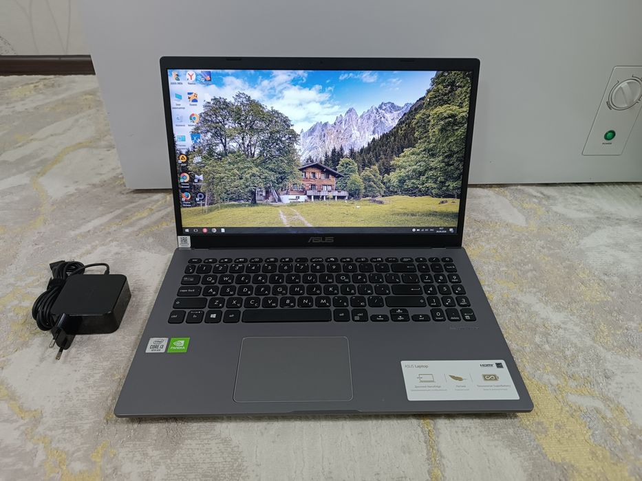 Ноутбук ASUS i3-10thGen Nvidia.