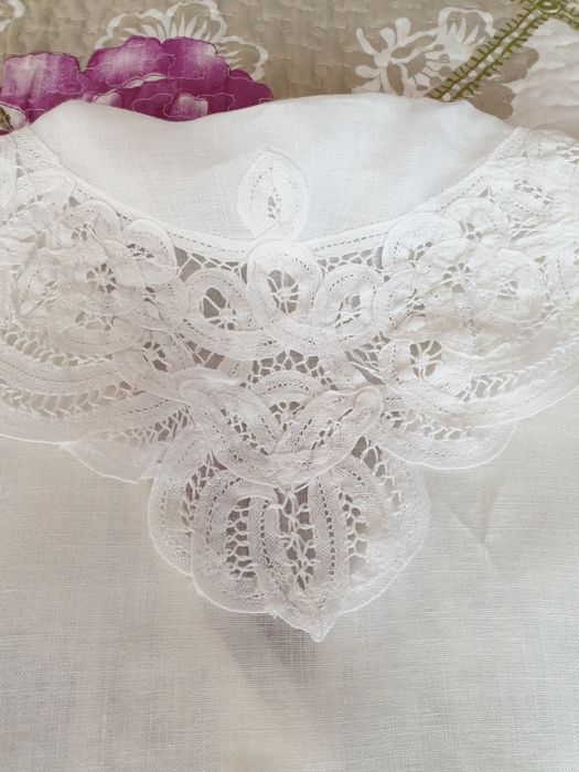 Bluza camasa dama in guler broderie